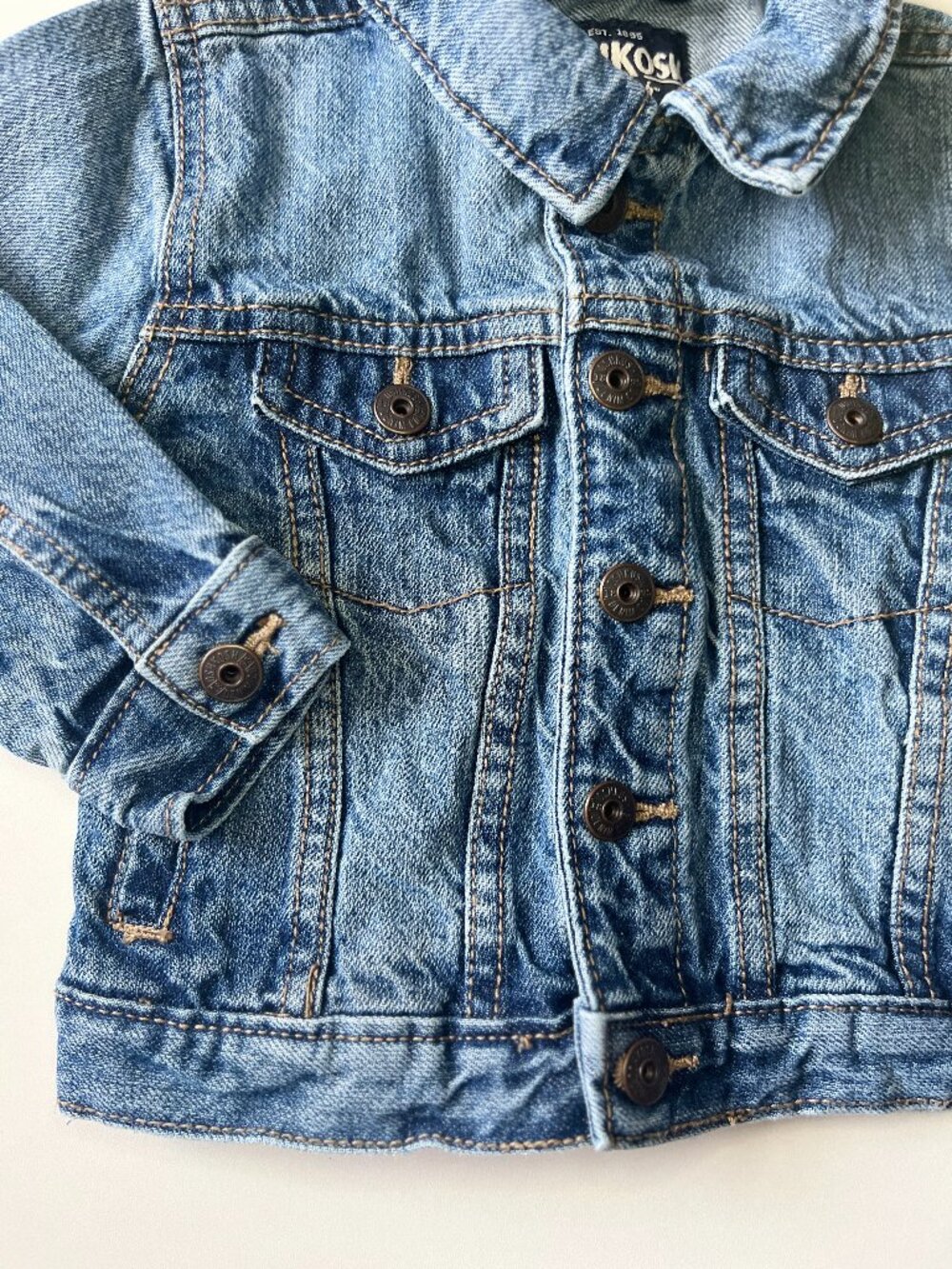 Baby Unisex, size 18 months, light wash denim jean jacket, Oshkosh